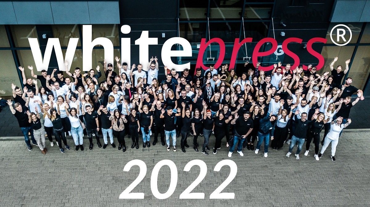 The entire WhitePress® Team