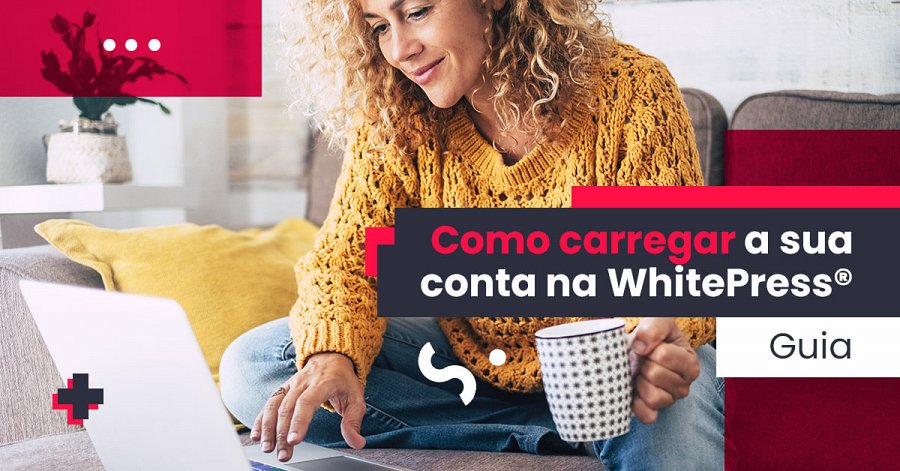 Senhora a trabalhar num projeto na plataforma